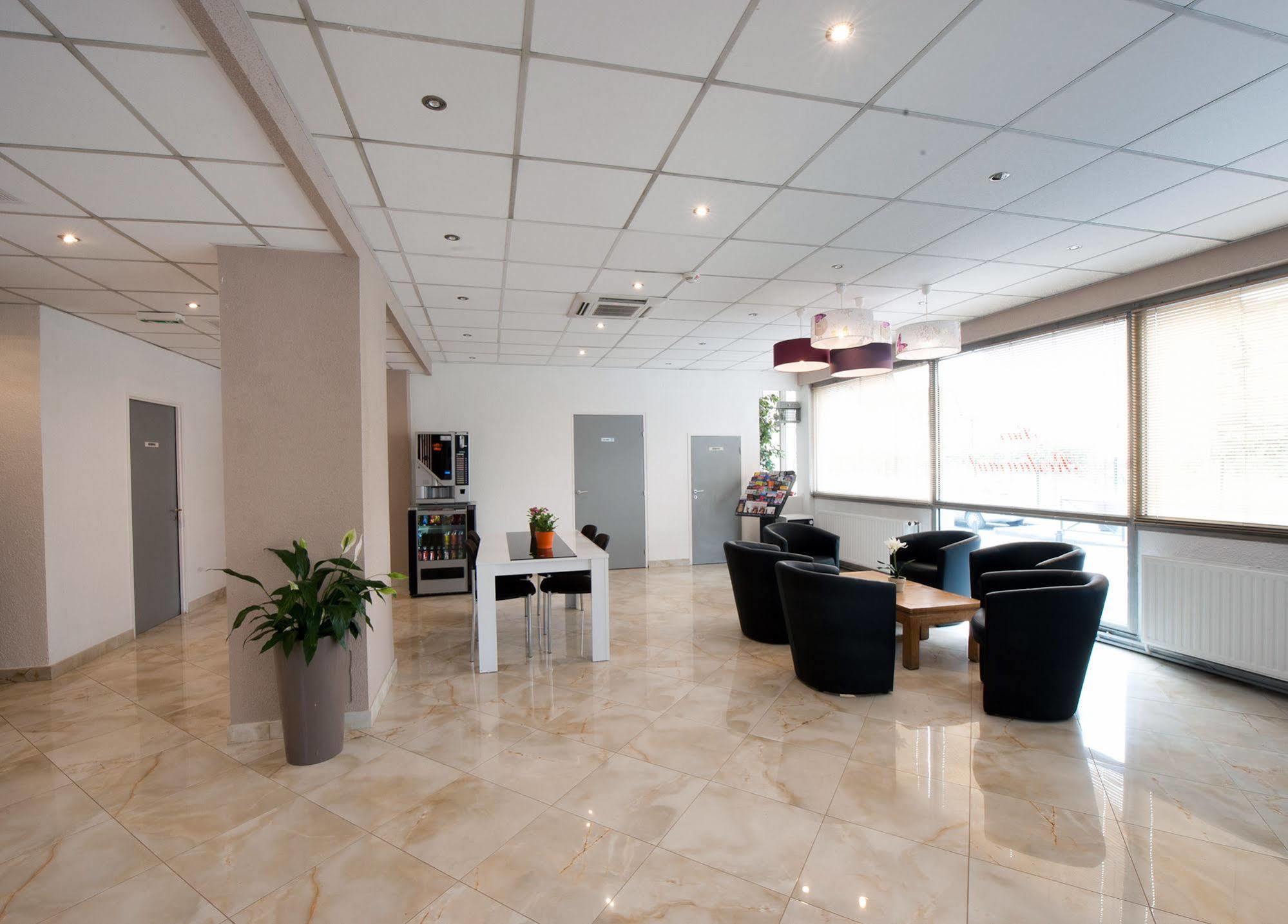 Milton Hotel Neuilly-Plaisance Εξωτερικό φωτογραφία