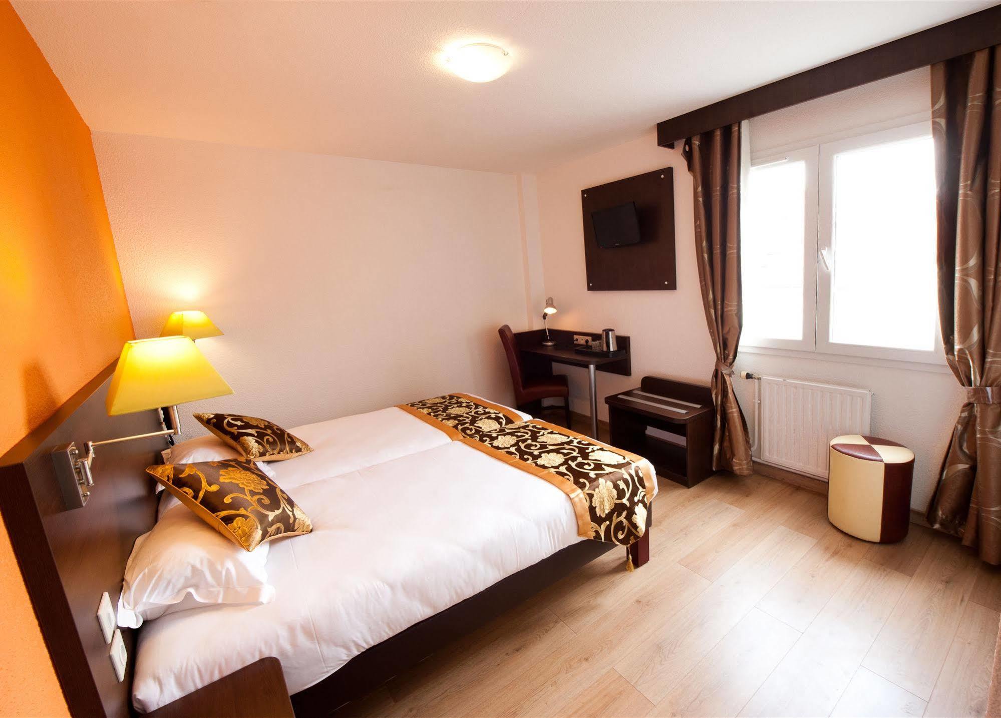 Milton Hotel Neuilly-Plaisance Εξωτερικό φωτογραφία