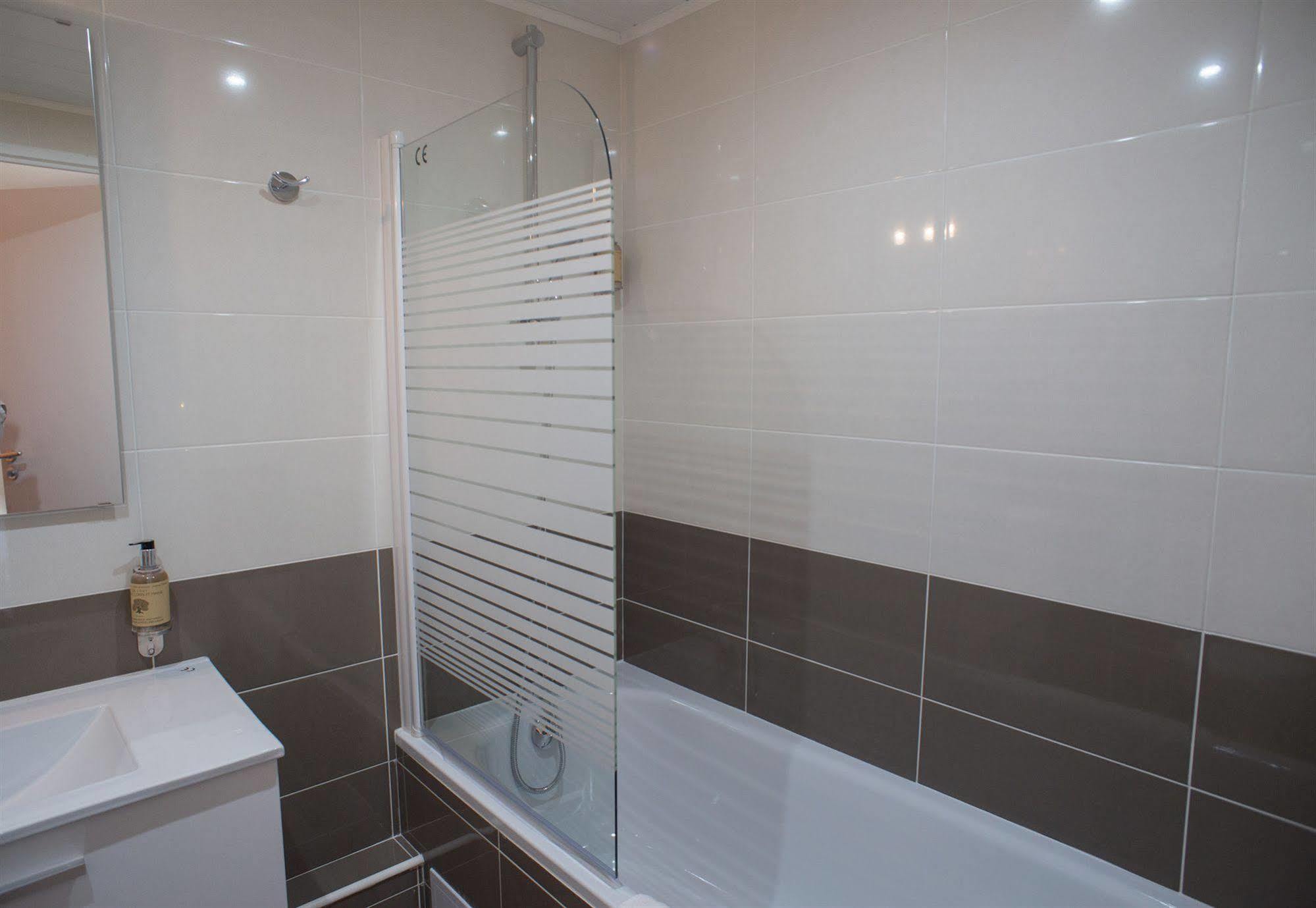 Milton Hotel Neuilly-Plaisance Εξωτερικό φωτογραφία